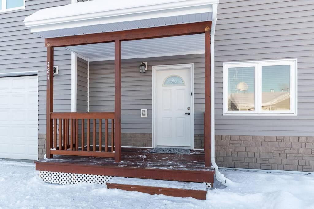Birch Hill Retreat Great Location2+Garage+Aurora Villa Fairbanks Exterior photo